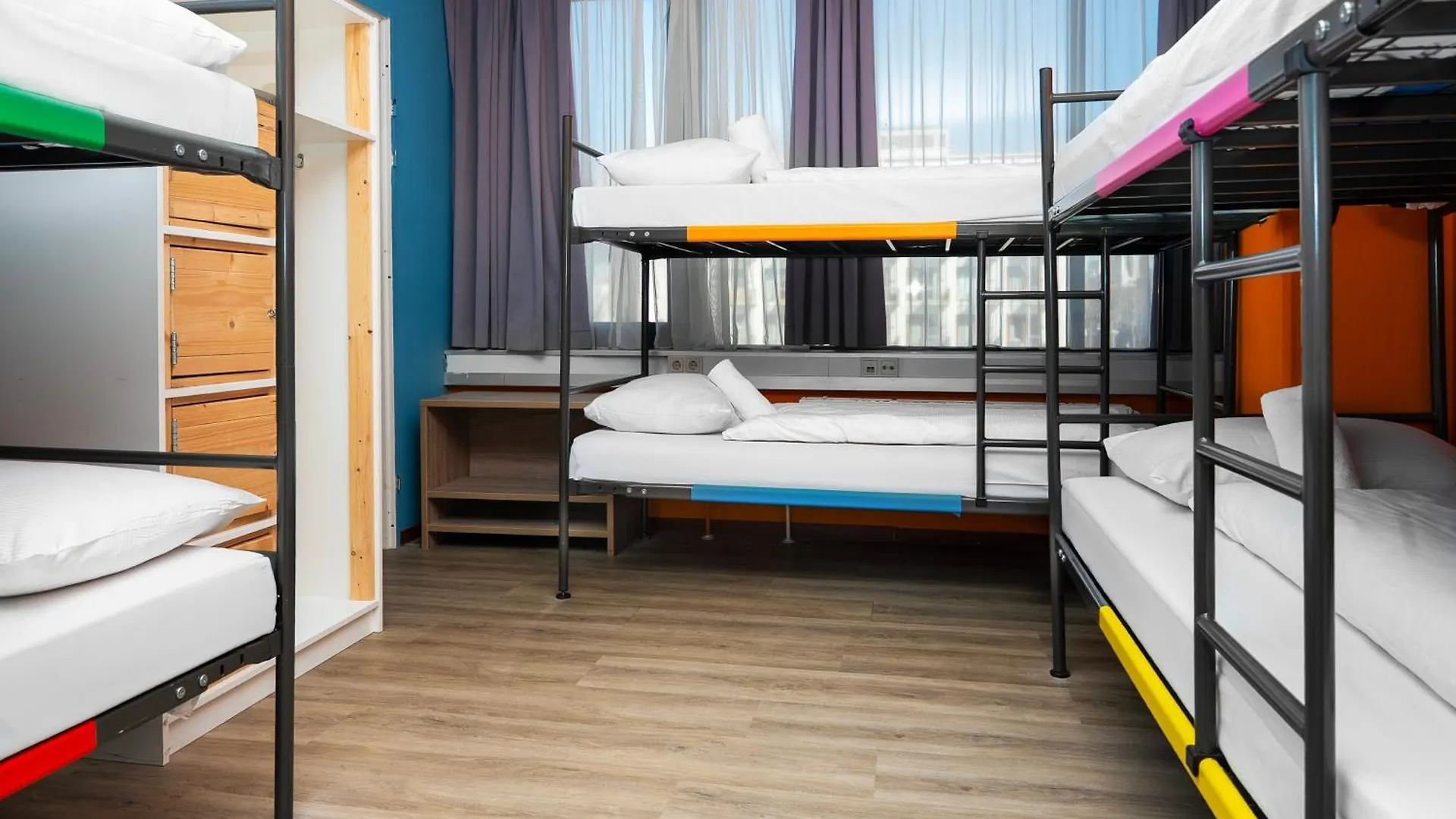 Amsterdam Teleport Hotel 3*,  Nederländerna